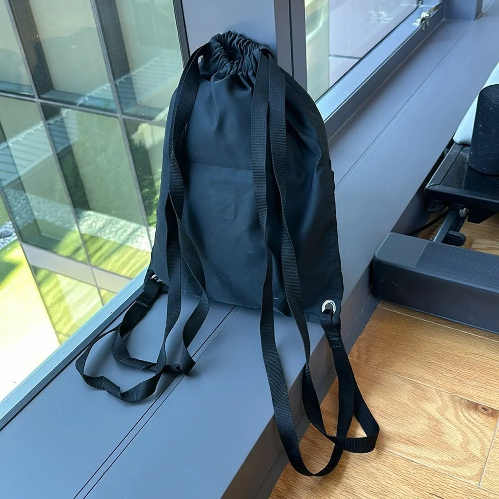 💯 PRADA - Picture 2 of 4